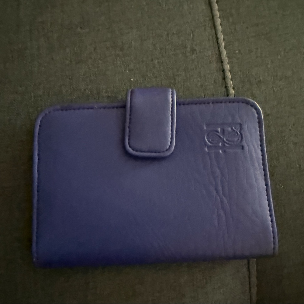 NWOT Hilliard & Hanson ID Wallet